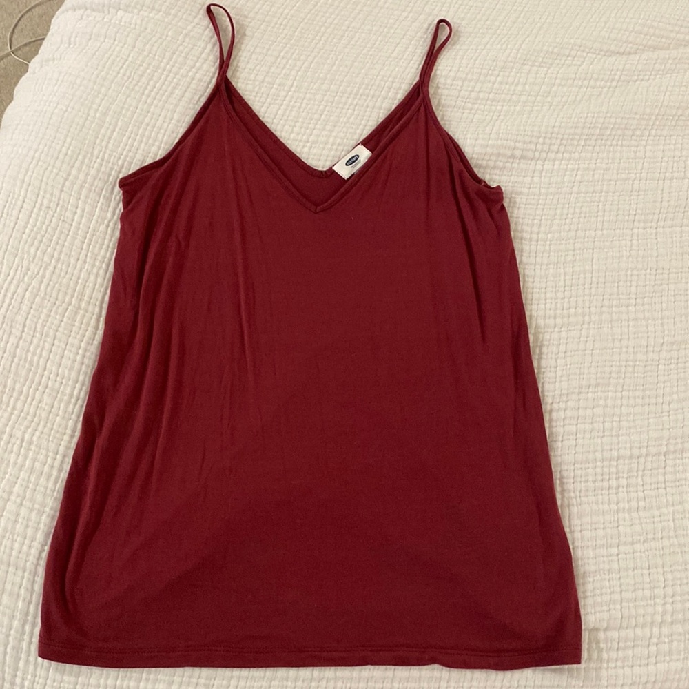 Old navy maroon tank top